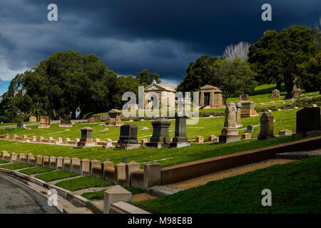 Cimetière sur la montagne, Oakland CA Banque D'Images