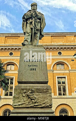 Une statue de Giuseppe Garibaldi à Ravenne Banque D'Images