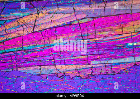 Polarisation croisée à fond clair photomicrographie, acide benzoïque, glisser faire fondre Banque D'Images