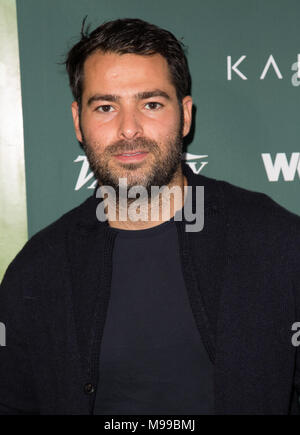 Assister à des célébrités de la variété et de la CFDA Piste WWD de tapis rouge au Château Marmont. Avec : Jonathan Simkhai Où : Los Angeles, California, United States Quand : 20 février 2018 Crédit : Brian à/WENN.com Banque D'Images