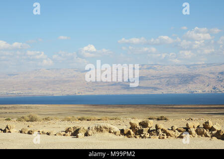 Mer Morte, paysage désert de Judée et les montagnes de Moab Banque D'Images