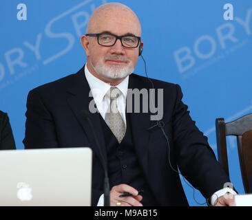 Boryspil, Ukraine. 23 mars, 2018. Chef de Ryanair Comercial, David O'Brien lors de la conférence de presse de Ryanair à l'aéroport de Boryspil Kiev dédiée à l'entrée sur le marché de l'Ukraine. Crédit : Oleksandr Prykhodko/Alamy Live News Banque D'Images