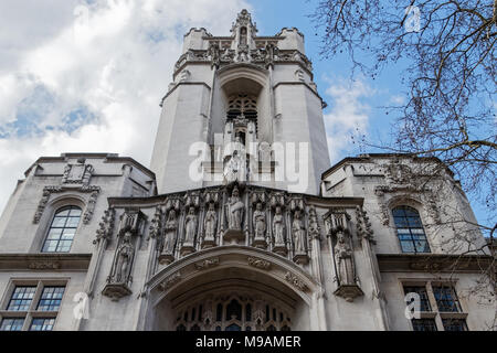 Londres/UK - MARS 21 : Façade de la Cour Suprême du Royaume-Uni à Londres le 21 mars 2018 Banque D'Images