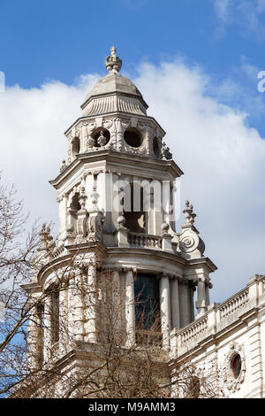 Londres/UK - MARS 21 : Vue sur le Treasury Building à Londres le 21 mars 2018 Banque D'Images