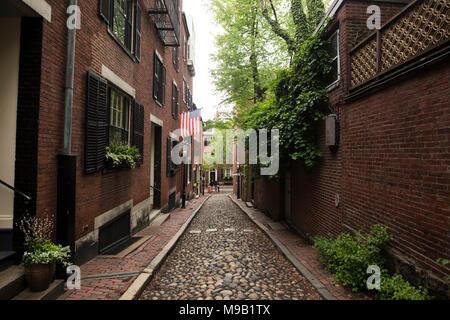 , Rue Acorn sur Beacon Hill à Boston, Massachusetts, l'un des plus historiques quartiers de la United States. Banque D'Images