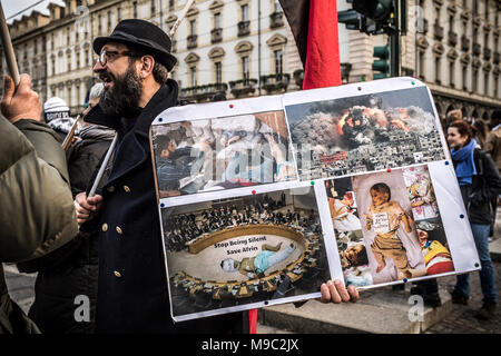 Italie Piémont Turin Samedi, 24 mars, est la journée d'action mondiale pour l'Afrin, frappé par l'agression turque-jihadist recherché par Erdogan à partir du 20 janvier. Credit : Realy Easy Star/Alamy Live News Banque D'Images