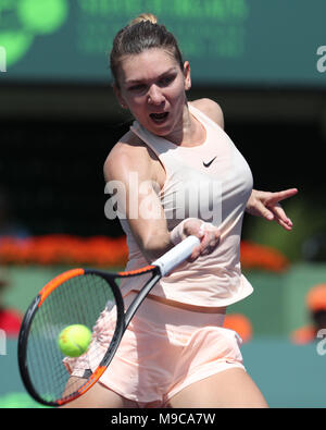 KEY BISCAYNE, Floride - le 24 Mars : Journée 6 : Simona lors de l'Open de Miami présenté par Itau à Crandon Park Tennis Center le 24 mars 2018 à Key Biscayne, en Floride. Les gens : : Simona Banque D'Images