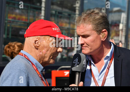 L'Albert Park, Melbourne, Australie. Mar 25, 2018. Nikki Laura est interviewé sur la grille avant le début de la 2018 Australian Grand Prix de Formule 1 à l'Albert Park, Melbourne, Australie. Bas Sydney/Cal Sport Media/Alamy Live News Banque D'Images