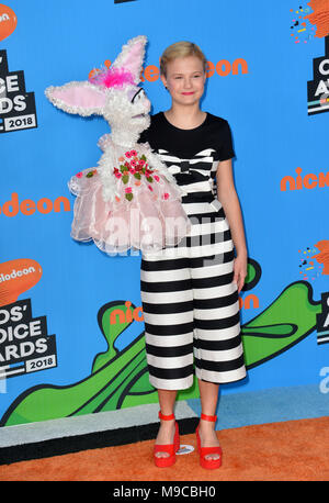 LOS ANGELES, CA. 24 mars 2018 : Darci Lynne Farmer à Nickelodeon's Kids' Choice Awards 2018 au Forum Photo : Sarah Stewart Crédit : Sarah Stewart/Alamy Live News Banque D'Images