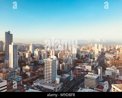 Panama city skyline - ville moderne bâtiment gratte-ciel skyline - Panorama - Banque D'Images