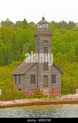 Abandonné Grand Island East Channel Phare Près de Munising, au Michigan dans le lac Supérieur Banque D'Images