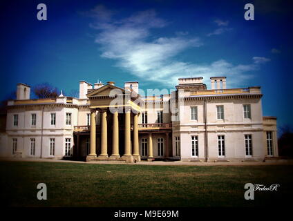 Dundurn Castle est un manoir historique à Hamilton, Ontario, Canada. Les 18 000 mètres carrés de chambre a pris trois ans pour construire et a été achevée en 1835 Banque D'Images