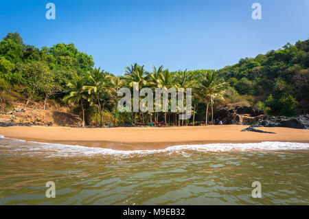 Paradise beach om beach, Gokarna, Inde. beau marin avec des plages vides et le sable propre Banque D'Images