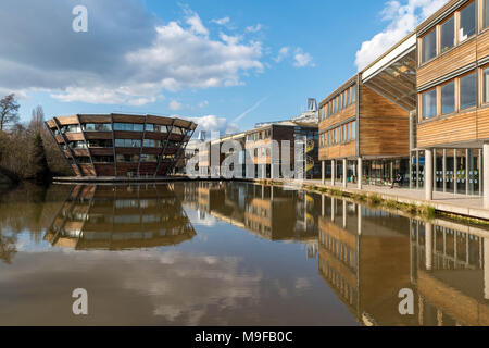 Le Jubilé campus, l'un des principaux bâtiments administratifs de l'Université de Nottingham. Banque D'Images