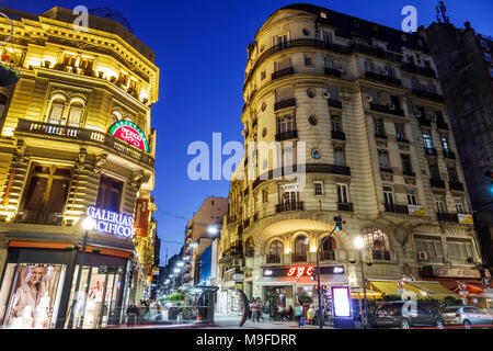 Buenos Aires Argentina,Avenida Cordoba,Calle Florida,Galerias Pacifico,bâtiments,extérieur,extérieur,extérieur,architecture,crépuscule,circulation de rue,pedestr Banque D'Images