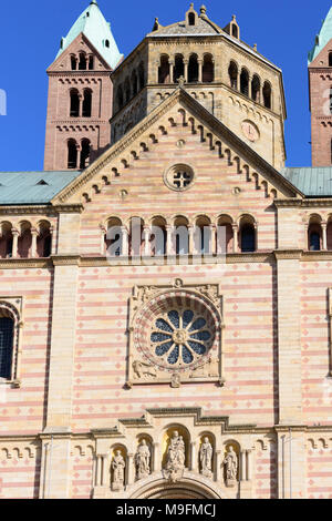 Speyer : Dom (cathédrale), face ouest, portail, la plus grande église romane dans le monde, , Rheinland-Pfalz, Rhénanie-Palatinat, Allemagne Banque D'Images