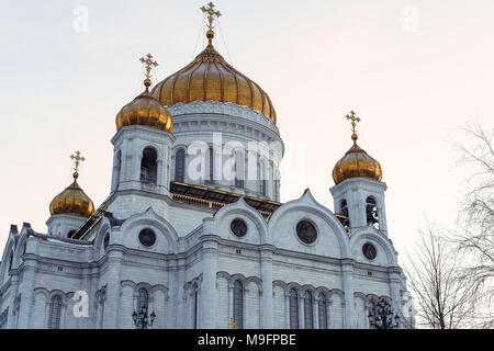 Vue d'une partie de la Cathédrale de Christ le Sauveur dans la lumière au coucher du soleil Banque D'Images