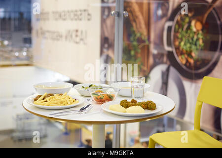 SAMARA, RUSSIE - MARS 25 , 2018 : Intérieur du restaurant Ikea store . Banque D'Images