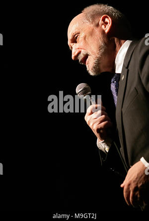 ZAMOSC, Pologne - 20 avril 2013 : Le ministre de la Défense nationale de Antoni Macierewicz, lors d'une de ses discours. Banque D'Images