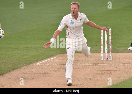 Auckland, Nouvelle-Zélande. Mar 26, 2018. Neil Wagner de Blackcaps réagit pendant cinq jours du premier test match entre la Nouvelle-Zélande et l'Angleterre à l'Eden Park à Auckland le Mars 26, 2018. Credit : Shirley Kwok/Pacific Press/Alamy Live News Banque D'Images