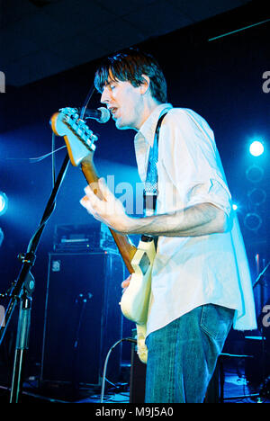 Stephen Malkmus et les Jicks effectuant à All Tomorrow's Parties A.T.P, avril 2004, The River Haven Hotel, Camber Sands, seigle, West Sussex, Angleterre, Royaume-Uni. Banque D'Images