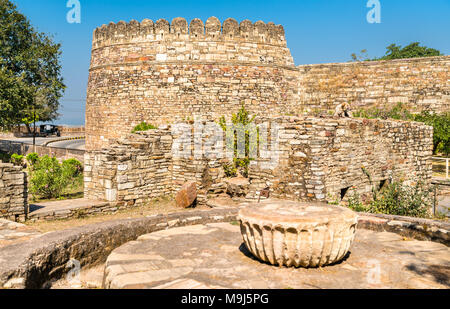 Fortifications de Chittor Chittorgarh fort dans la ville de l'Inde Banque D'Images