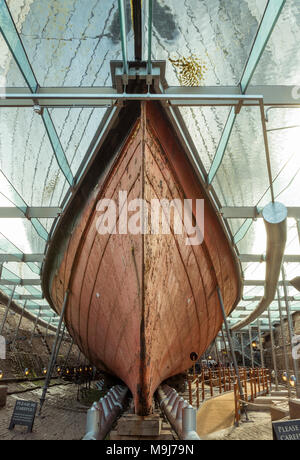 Sous le verre qui scelle la coque du SS Great Britain et le garde de l'humidité. Bristol Banque D'Images