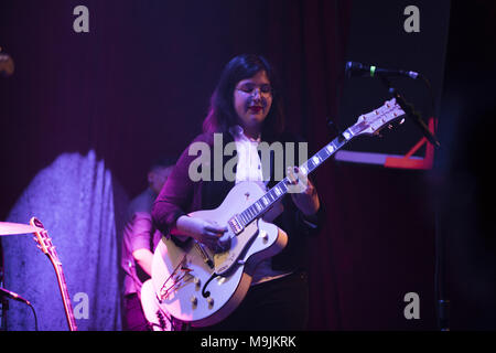 25 mars 2018 - LUCY DACUS fonctionne à l'arrêt de pousse-pousse à San Francisco, Californie (crédit Image : © Greg Chow via Zuma sur le fil) Banque D'Images