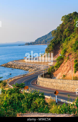 Burapha Chalerm Chonlathit Nangphaya Voici quelques de regarder la route View Point , Chanthaburi, Thailande Banque D'Images