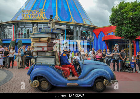 Le défilé à Europa Park est le plus grand parc à thème en Allemagne. est situé à Rust entre Fribourg et Strasbourg, France. Banque D'Images