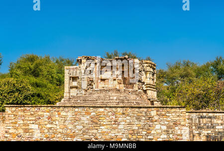 Fortifications de Chittor Chittorgarh fort dans la ville de l'Inde Banque D'Images