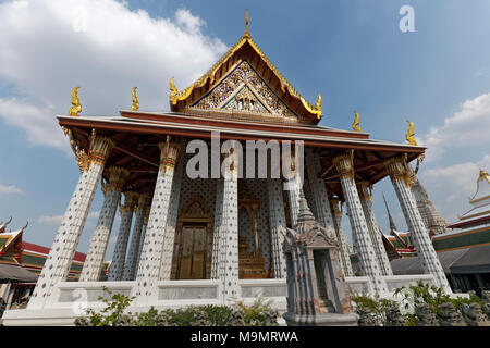 Ubosot, coordination Hall, Wat Arun, Temple de l'aube, Bangkok Yai, Bangkok, Thaïlande Banque D'Images