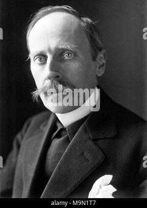 ROMAIN ROLLAND (1866-1944) romancier français et mystique vers 1915 Banque D'Images