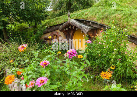 Nouvelle-zélande Nouvelle-zélande Hobbiton Matamata Hobbiton cinéma village fictif de Hobbiton dans la comté de Bilbo le Hobbit et le Seigneur des anneaux livres Banque D'Images