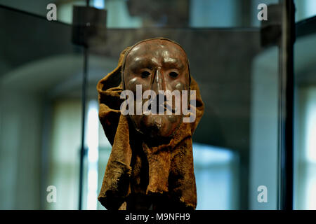 Un instrument de torture à l'affiche au Musée de la criminalité médiévale de Rothenburg ob der Tauber, Allemagne. Banque D'Images