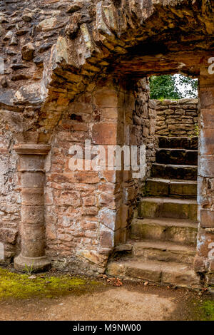 Escalier à Finchale Priory ruines dans le comté de Durham Banque D'Images