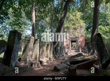 Prasat Krahom au Temple de Koh Ker, Cambodge Banque D'Images