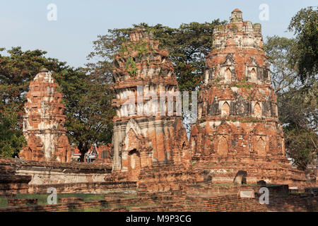 Ruines de la tour du temple, Wat Maha That, Prang, Wat Mahathat, Ayutthaya, Thaïlande Banque D'Images