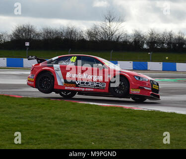 Ollie Jackson, Audi S3, BTCC 2018 Journée des médias, Christian Jacq, British Touring Car Championship, BTCC, BTCC, Journée des médias, voitures, Donington Park, en Angleterre, animation, mars 2018, sport automobile, sport automobile, course, voitures de course, le circuit de course, Championnat de voitures de tourisme, voitures de tourisme, UK Banque D'Images