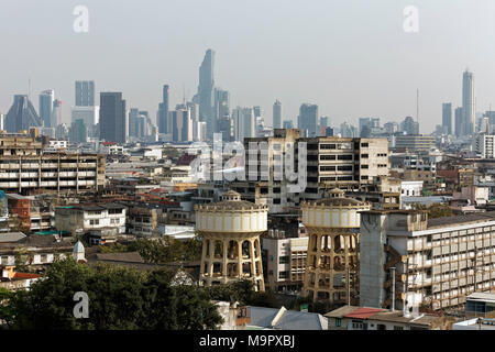 Pom Prap Sattru District de Phai et Skyline Siam Square, vue à partir de la montagne d'or, Bangkok, Thaïlande Banque D'Images