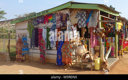 Village de Bwindi en Ouganda, Afrique de l'Est Banque D'Images