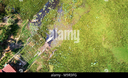 Drone vue aérienne du village traditionnel de Siem-Reap, Cambodge Banque D'Images