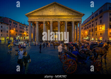 Europa, Italien, Rom, Panthéon, Piazza della Rotonda, le Panthéon Banque D'Images