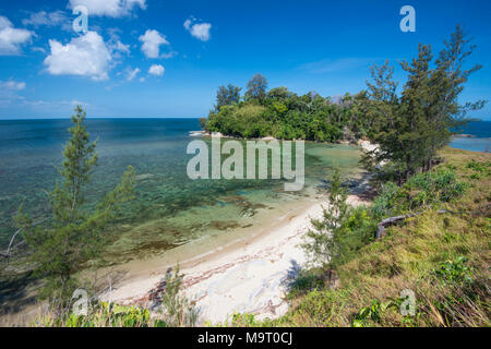 Vue sur une plage, Kudat, Sabah, Malaisie, Bornéo, Banque D'Images