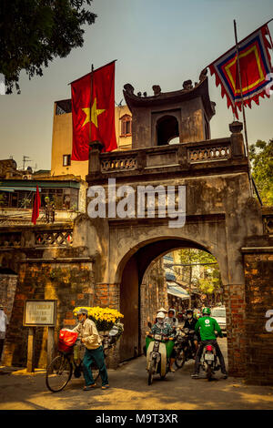 Le Vietnam, l'Asie, Asien, Hanoi, Quan Chuong, Stadttor Banque D'Images