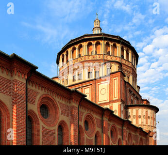 Milan, Lombardie / Italie - 2012/07/04 : Vue extérieure de l'église Santa Maria delle Grazie avec la Dernière Cène de Léonard de Vinci en plein air Banque D'Images