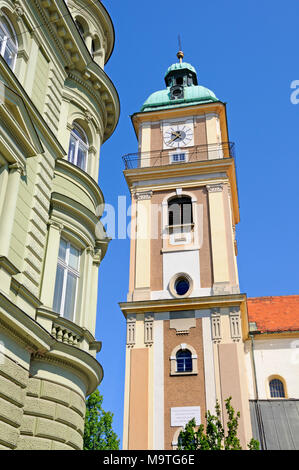 Maribor, Slovénie, Stajerska. Cathédrale de St Jean Baptiste (Janeza Krstnika Stolnica svetega - 15thC, gothique) dans Slomskov trg Banque D'Images