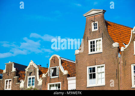 Façades de la célèbre béguinage à Amsterdam, aux Pays-Bas. Banque D'Images