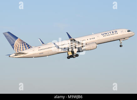 United Airlines Boeing 757-200 @Manchester Airport Banque D'Images