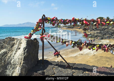 Dh PUERTO DEL CARMEN LANZAROTE love locks Banque D'Images